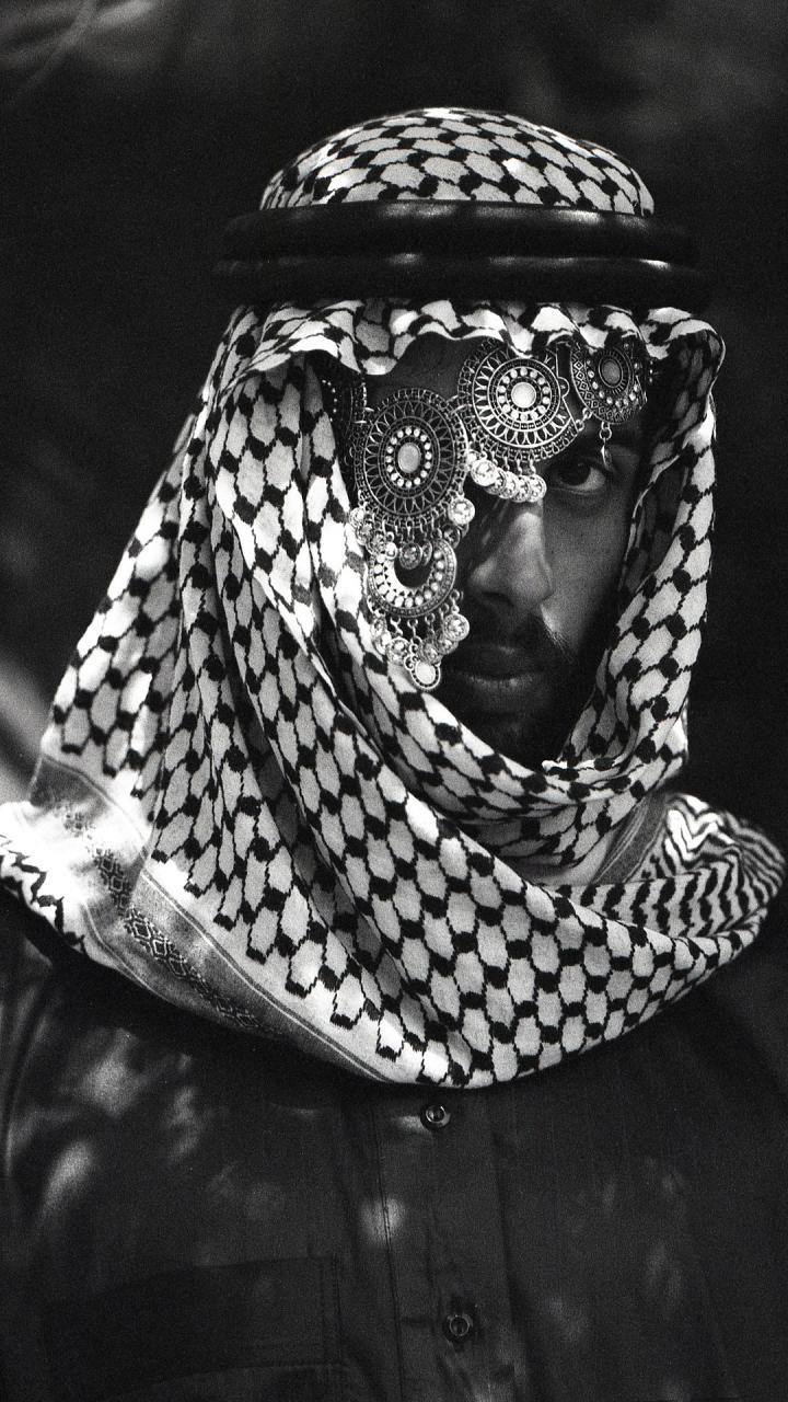 A black-and-white photograph of Jaafar Alnabi